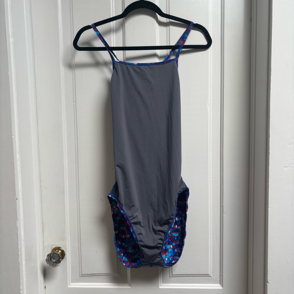 Speedo Women's One Piece - Red and Blue Fracture Pattern - Picture 5 of 8